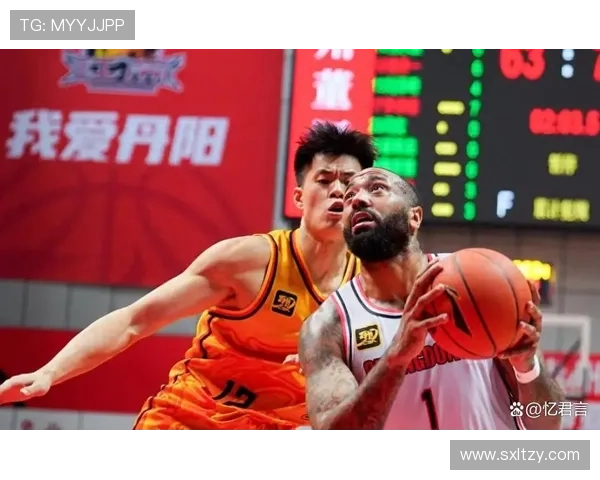 CBA四奖双喜临门深圳两将抢眼